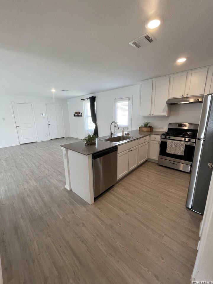 9226 Selene Pl - Photo 6 of 22