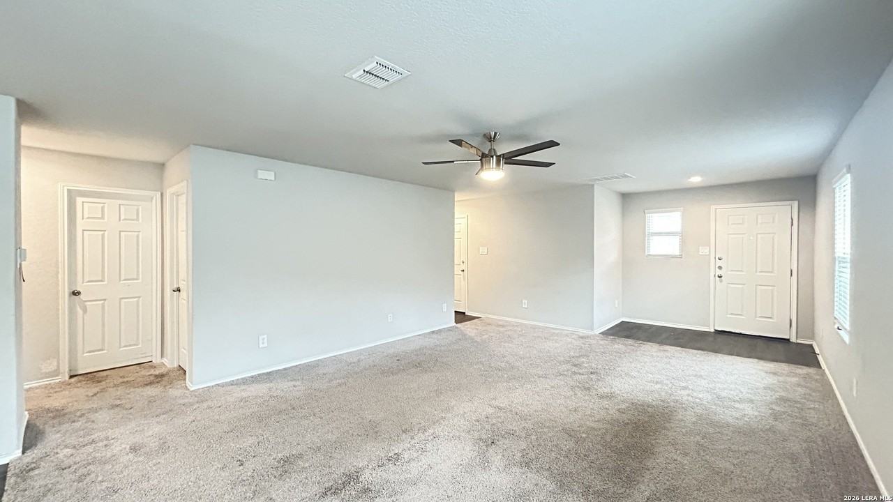 619 Pleasanton Way - Photo 3 of 23