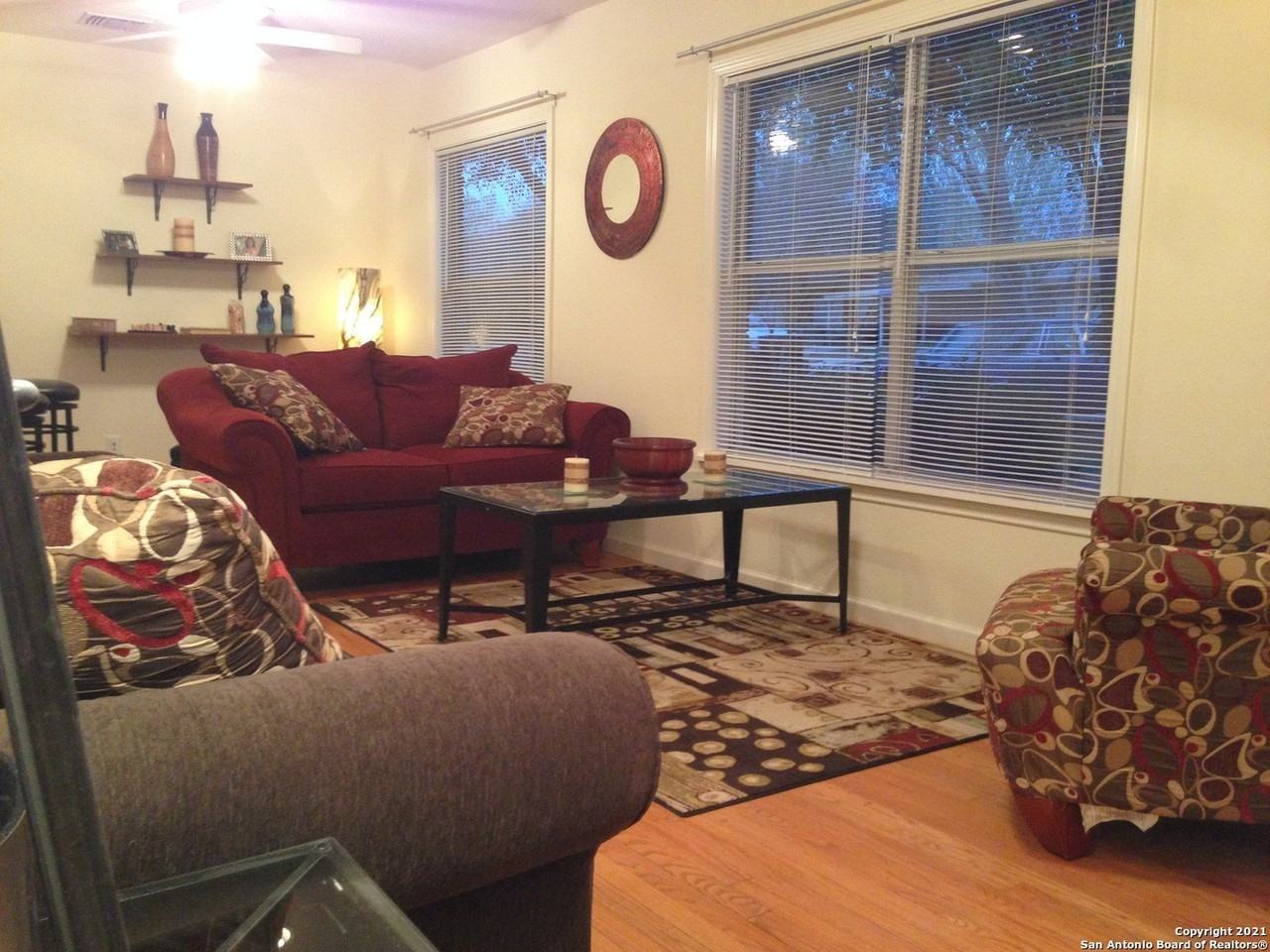 326 Barbara Dr - Photo 3 of 12