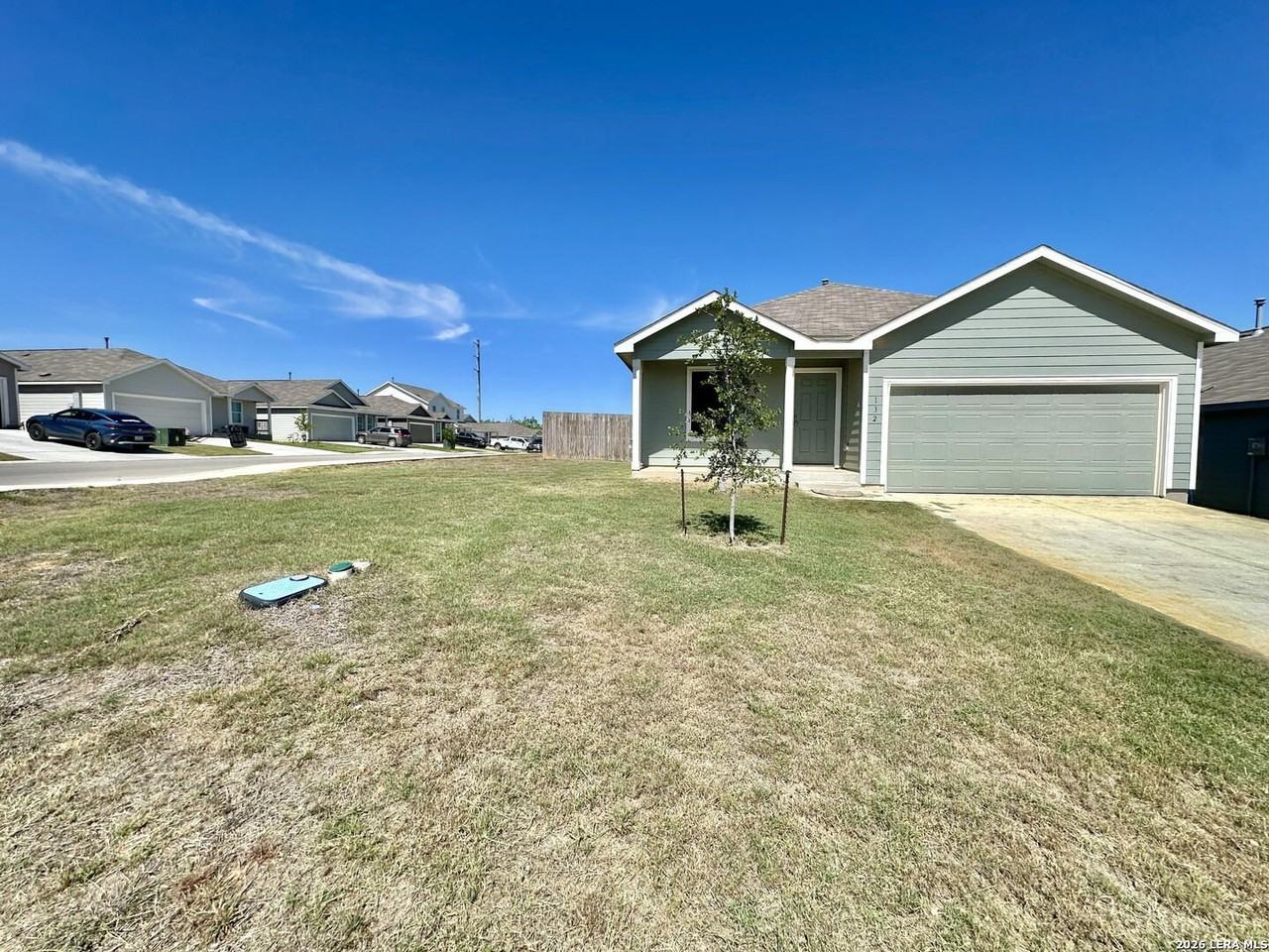 132 Avena Grv - Photo 2 of 15