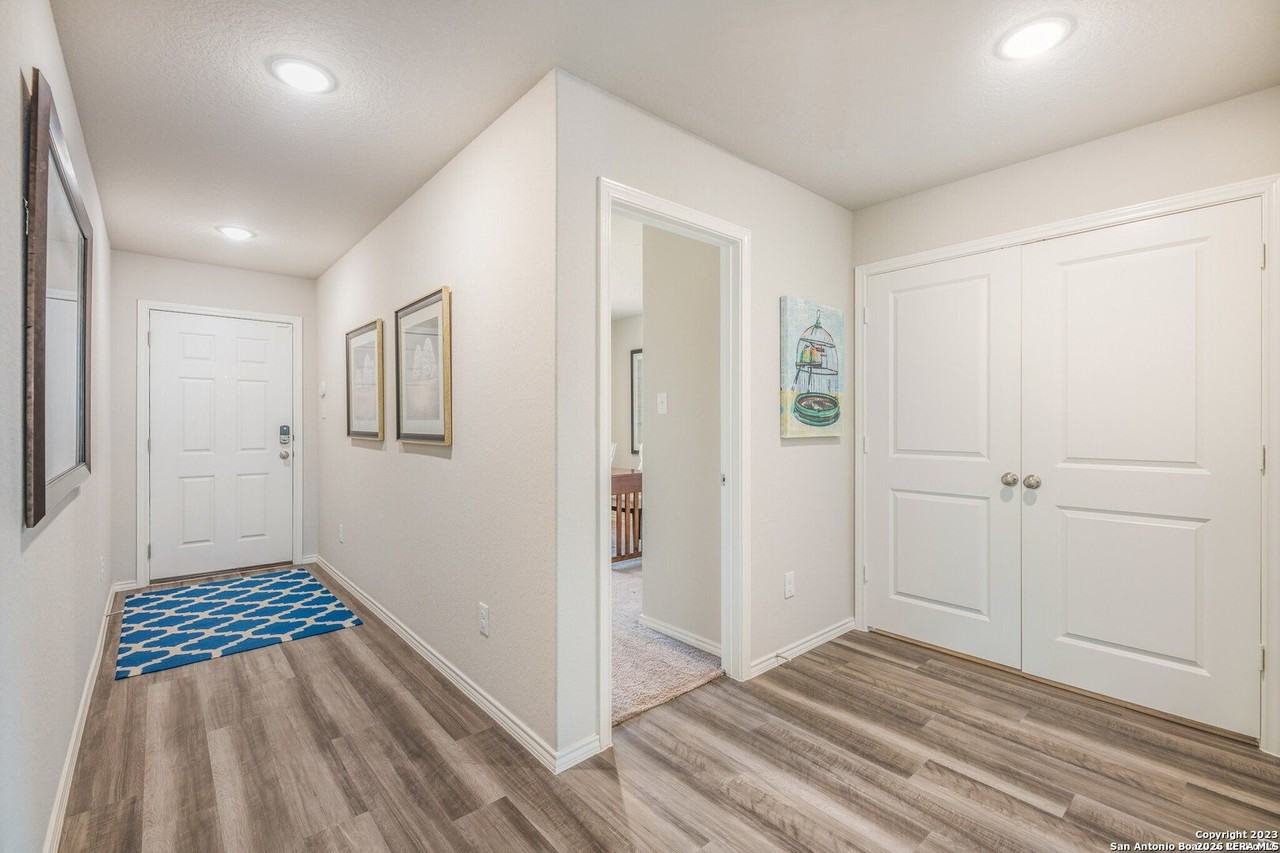 132 Avena Grv - Photo 3 of 15