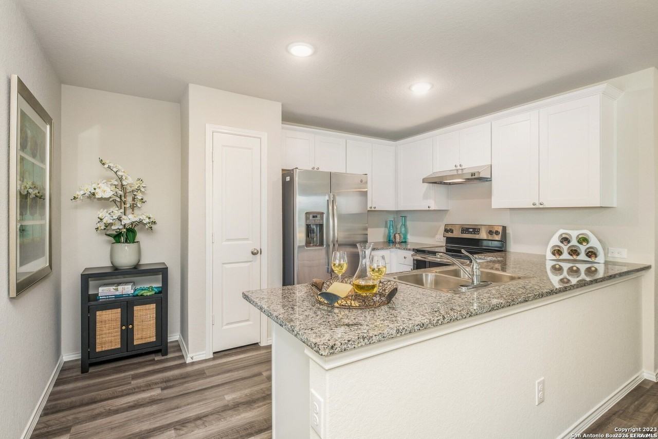 132 Avena Grv - Photo 4 of 15
