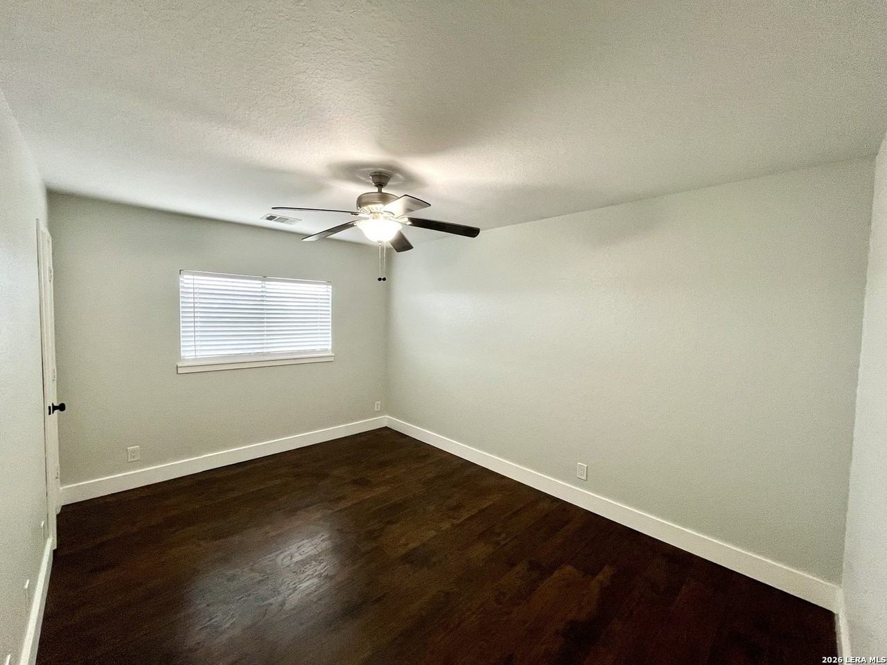 3710 Candleglenn - Photo 7 of 24