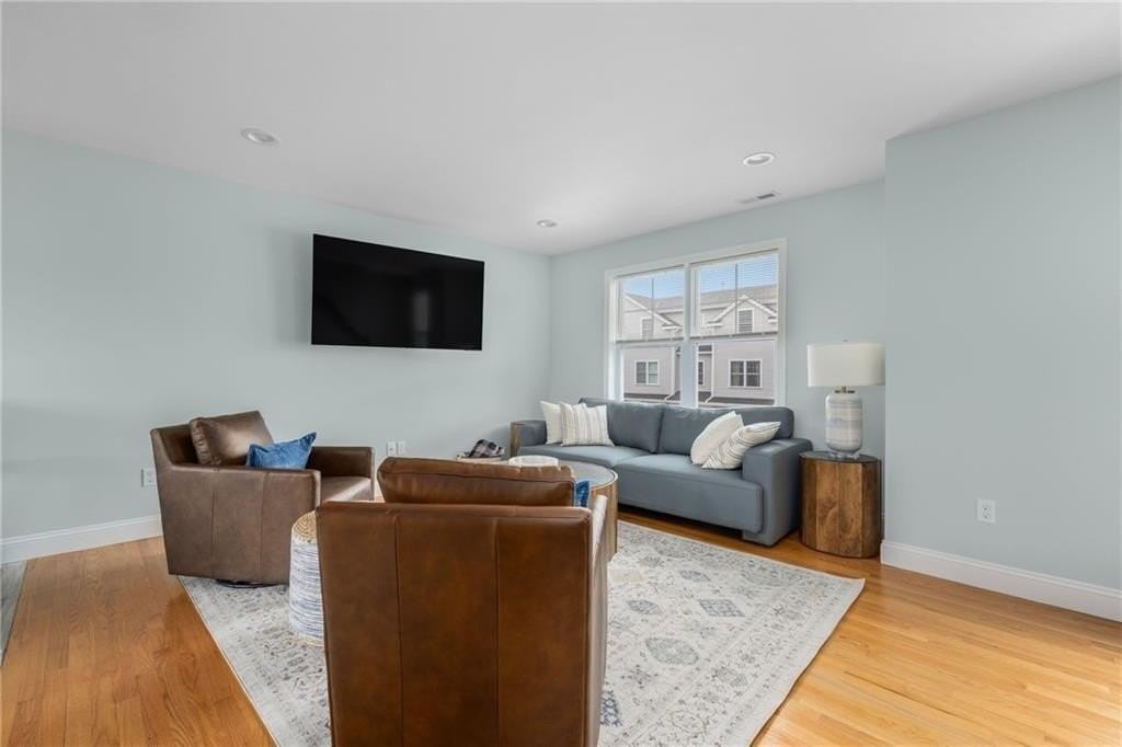 12 Mariner Way - Photo 5 of 29