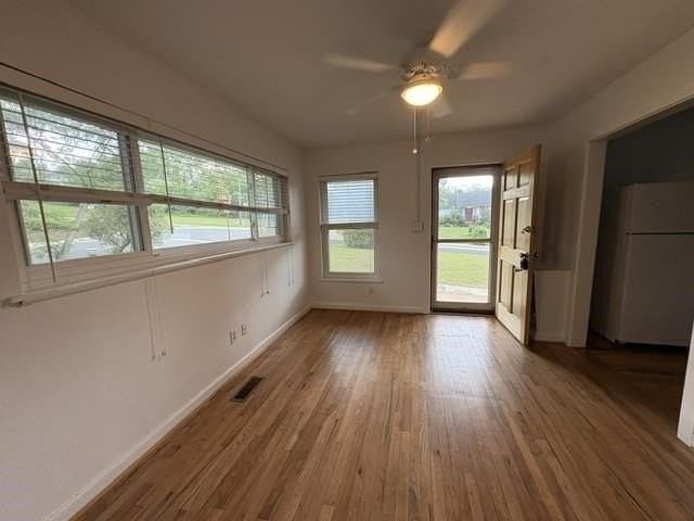 334 E Palmer Ave - Photo 3 of 31