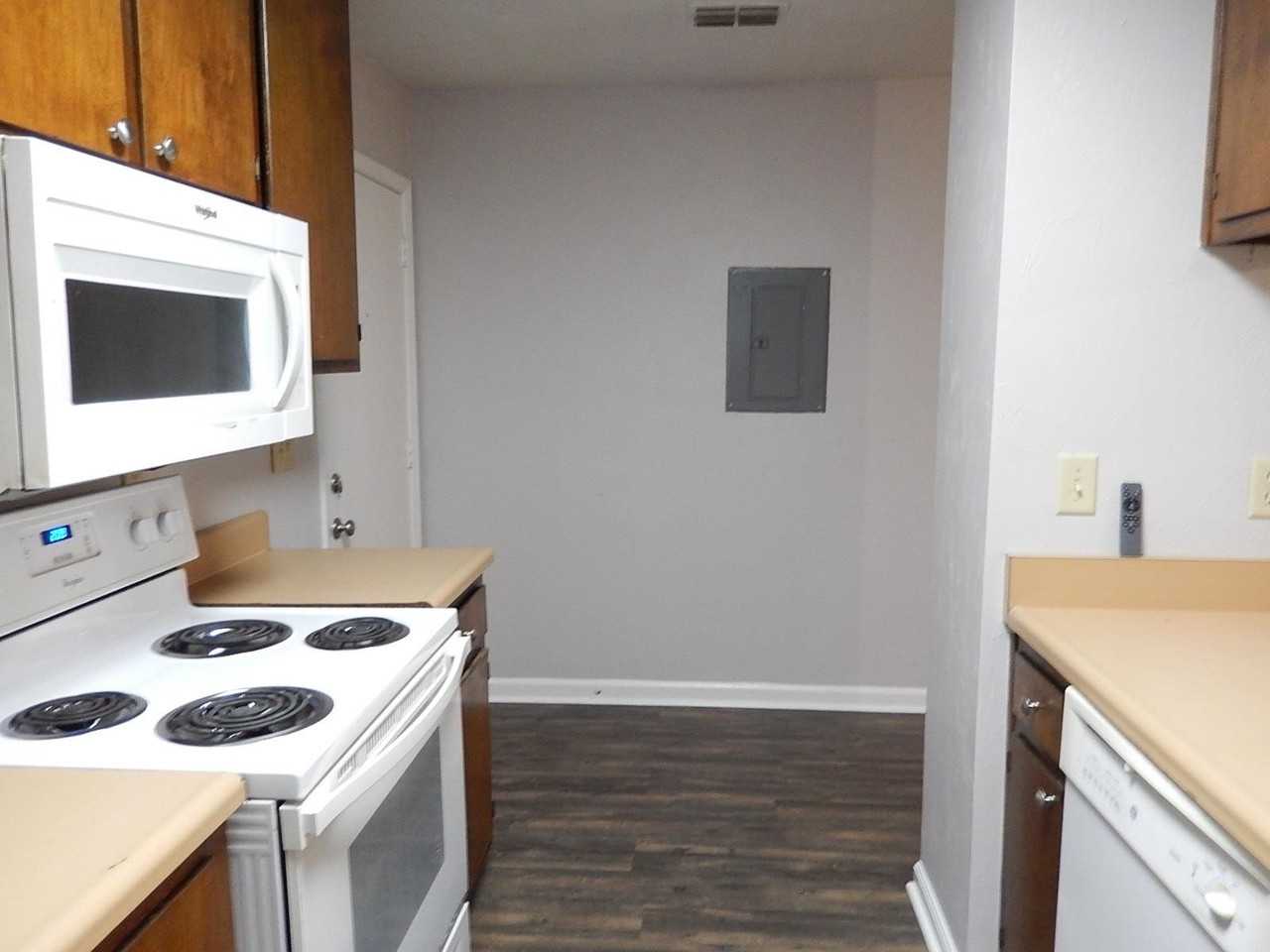 3335 Sedona Rd - Photo 7 of 19