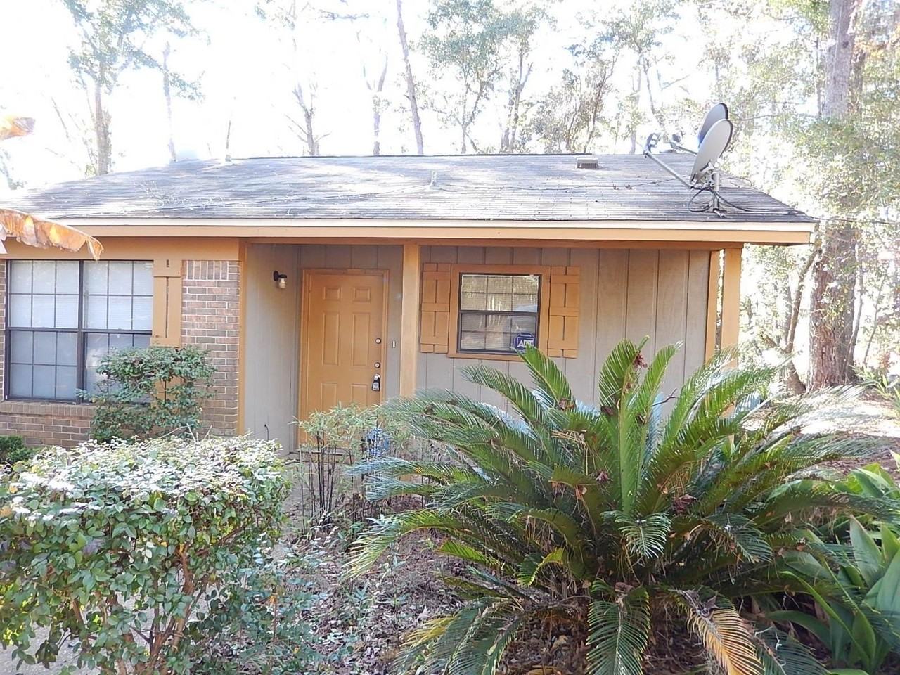 2496 Southwood Plantation Rd #A