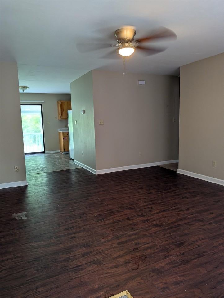 2555 Chateau Ln #3 - Photo 2 of 12