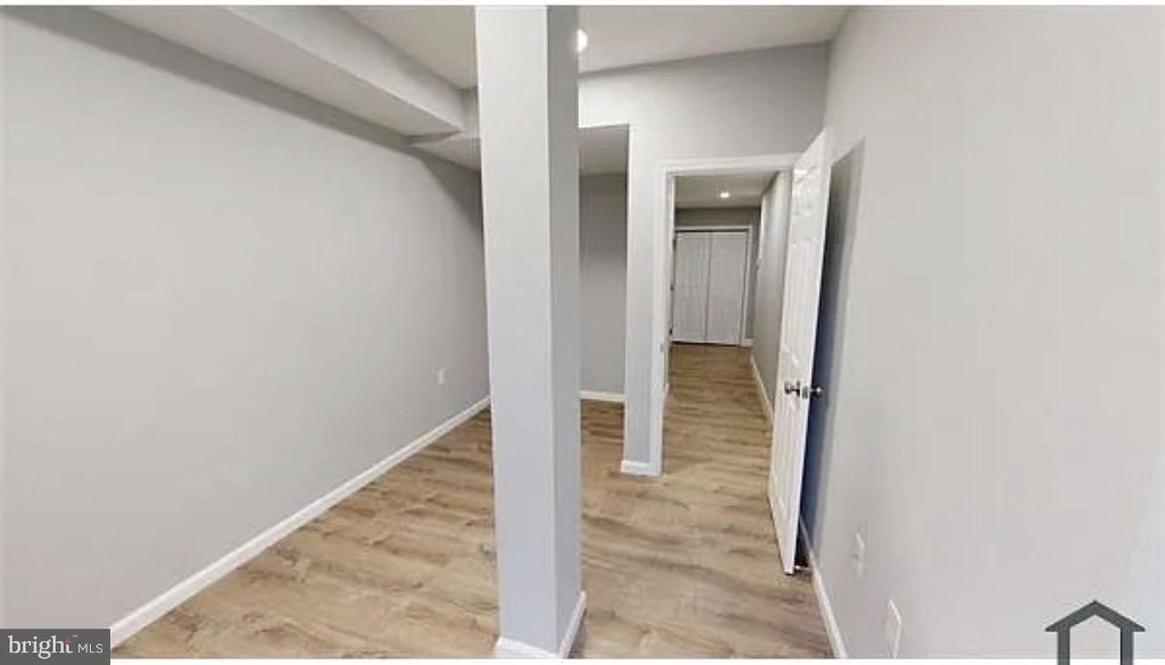 3228 Hiatt Pl Nw #2 - Photo 5 of 17