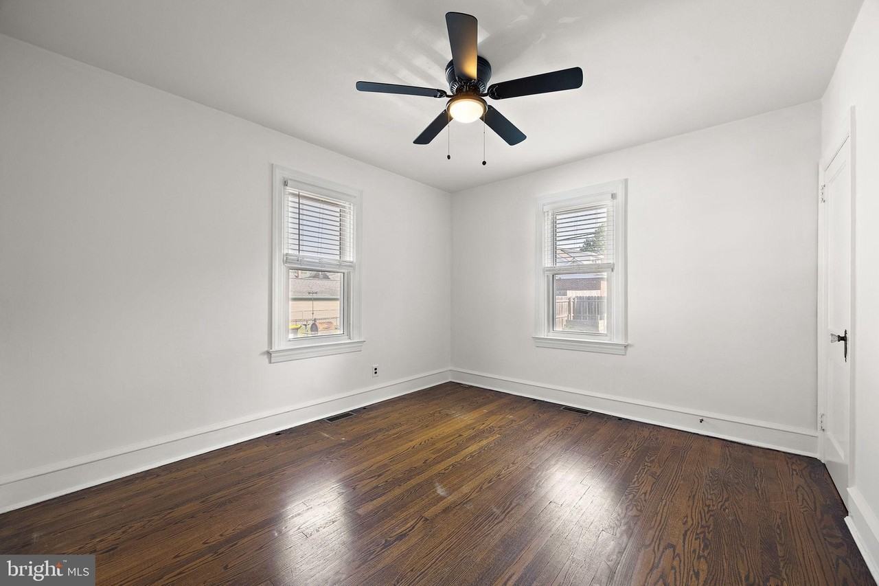 101 Curtis Ave - Photo 7 of 18