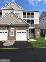 4302F Fullerton Ct - Photo 1 of 1
