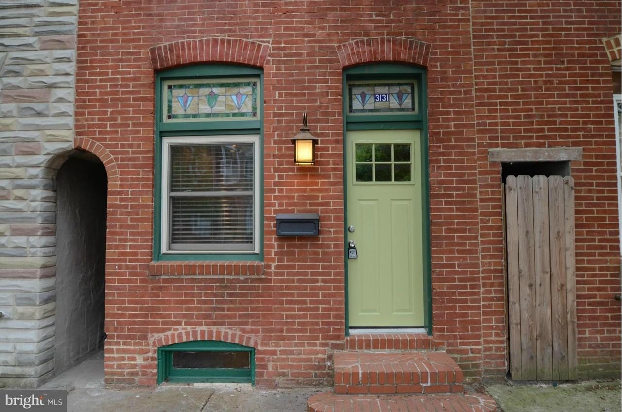 3131 Elliott St - Photo 2 of 27