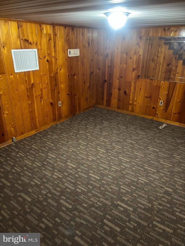 3317 Belsford Ct - Photo 3 of 15