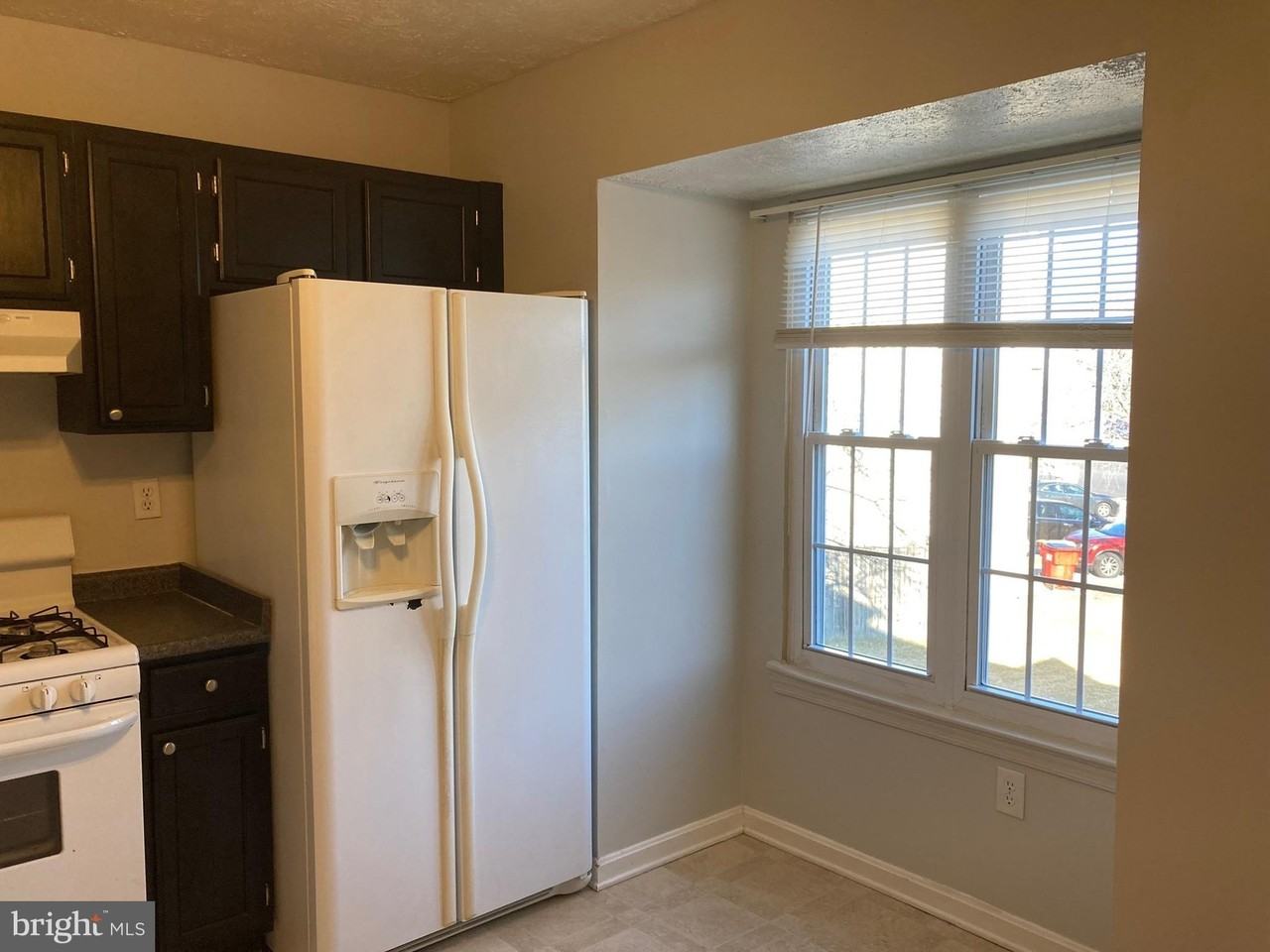 11232 Cristins Cir - Photo 7 of 17