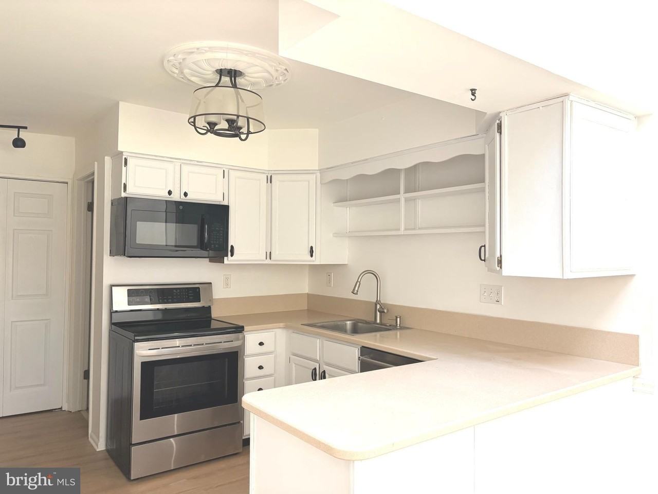 3 Heather Ct - Photo 6 of 18