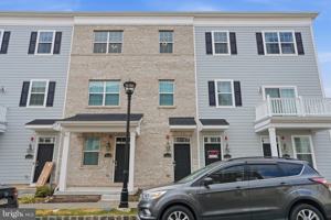 featured image of 114-B King St