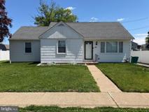 132 Hillcrest Ave - Photo 1 of 1