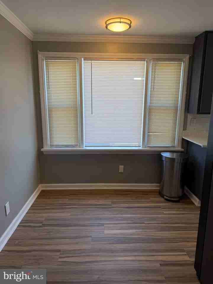 132 Hillcrest Ave - Photo 4 of 16
