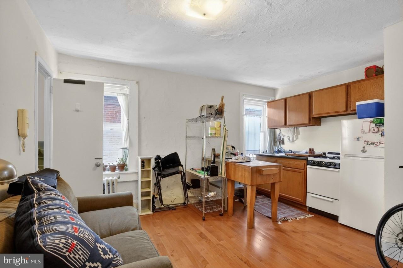 916 Pine St #3R - Photo 2 of 14