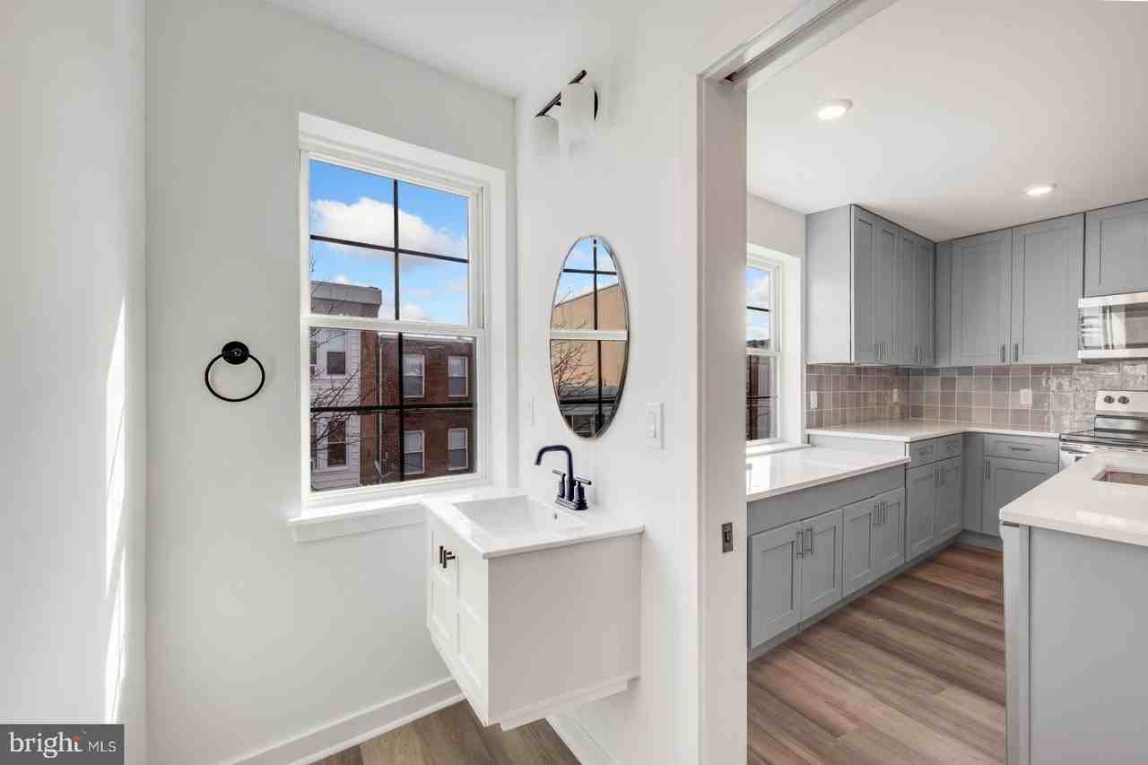 1116 S 7th St #3 - Photo 5 of 33