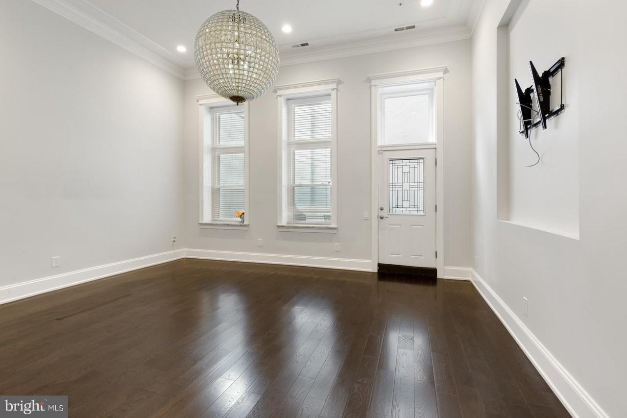 1216 S Letitia St #105 - Photo 4 of 40