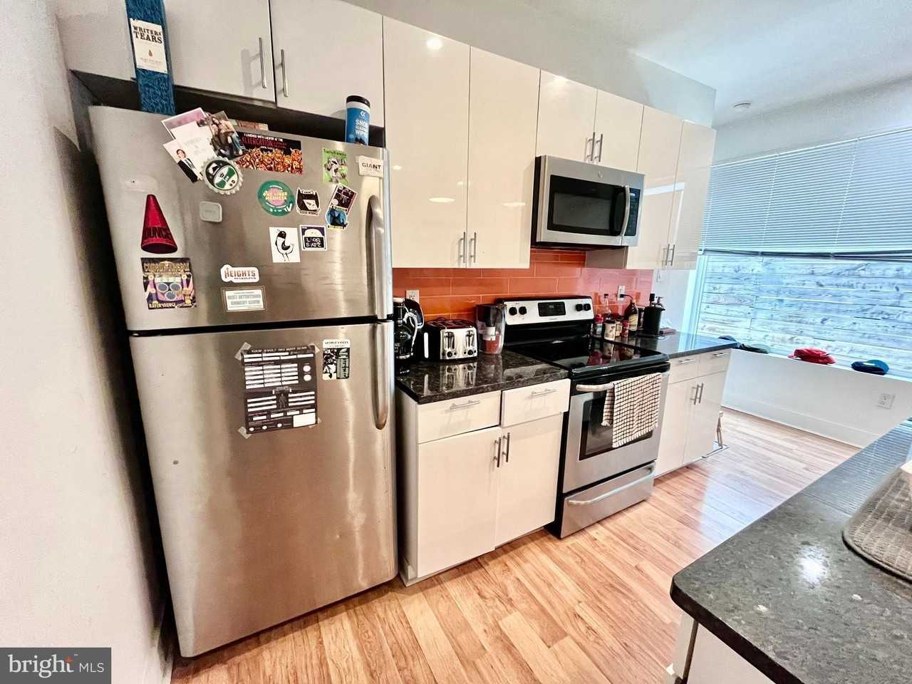 1312 N Front St #1A - Photo 5 of 8