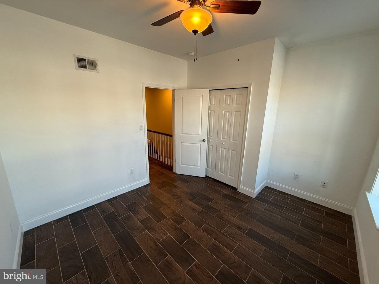 2226 Dickinson St #2 - Photo 3 of 15