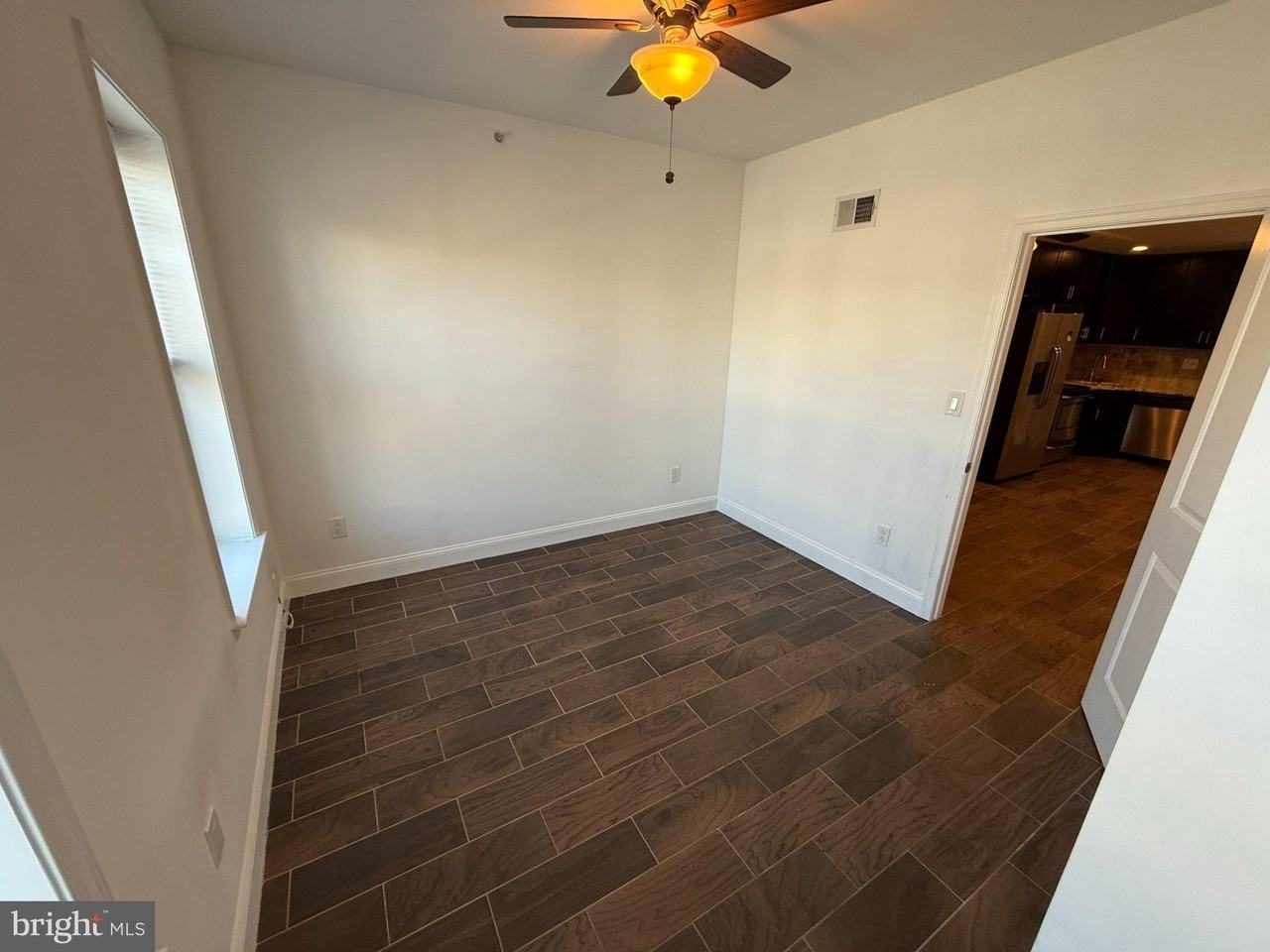 2226 Dickinson St #2 - Photo 4 of 15