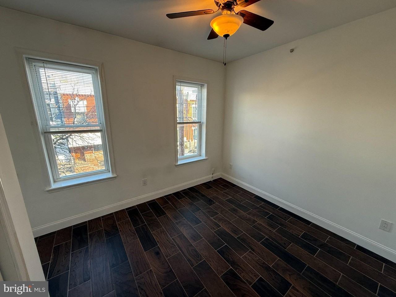 2226 Dickinson St #2 - Photo 5 of 15