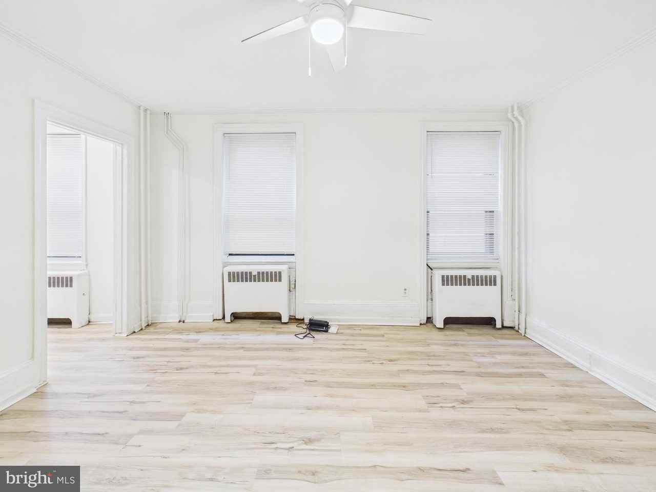 143 N 21st St #1R - Photo 5 of 16