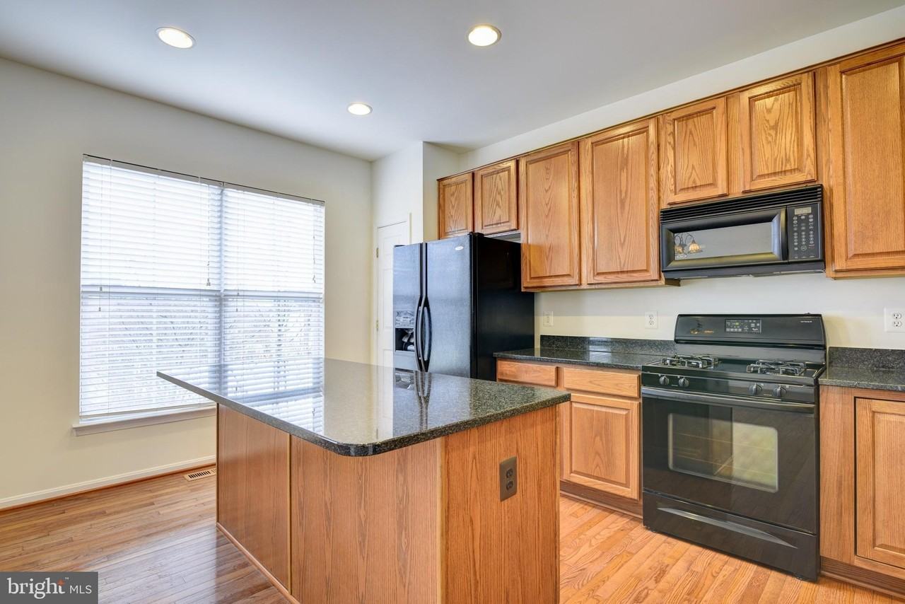 12838 Marblestone Dr - Photo 2 of 49