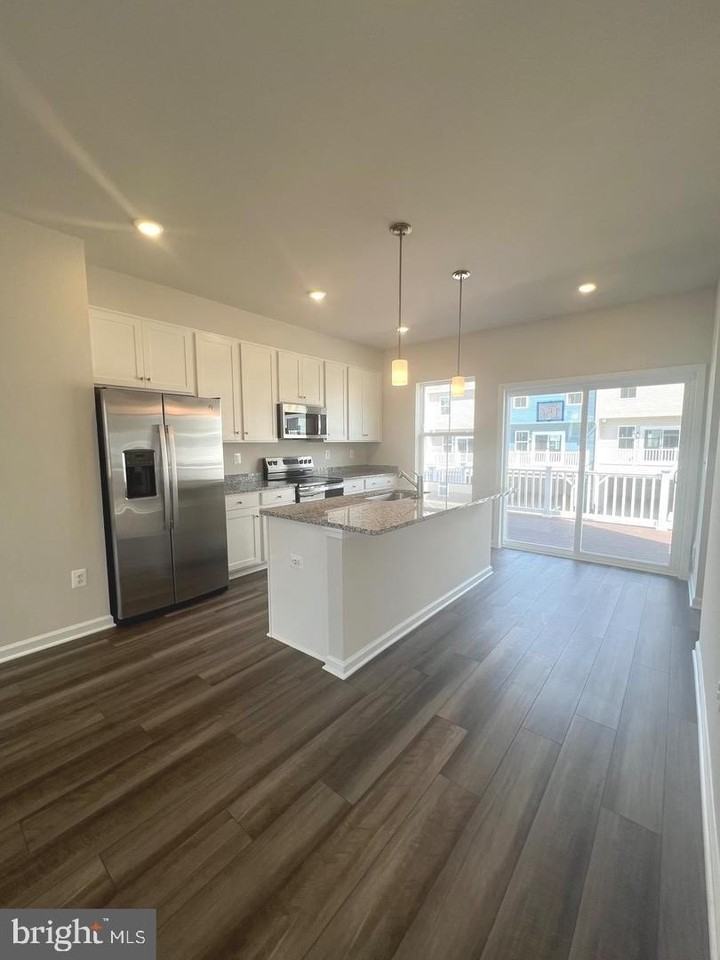 342 Watercourse Dr - Photo 5 of 17