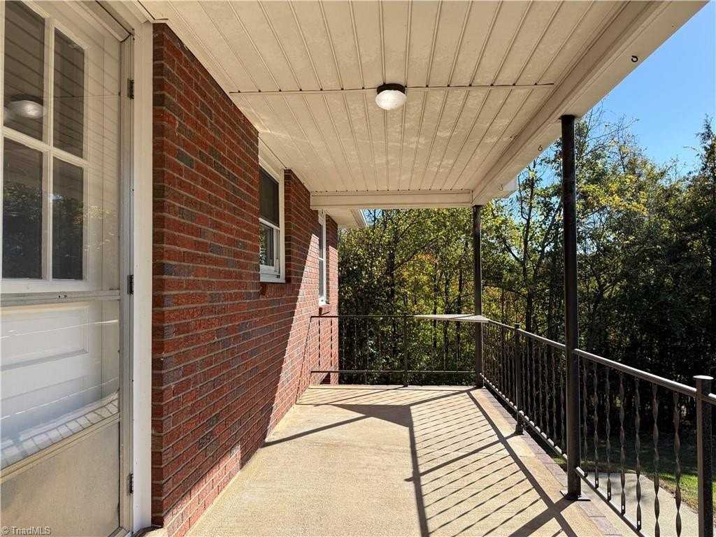 3241 Harper Rd - Photo 6 of 28