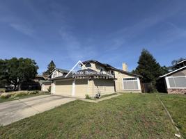 featured image of 5621 Summit Dr