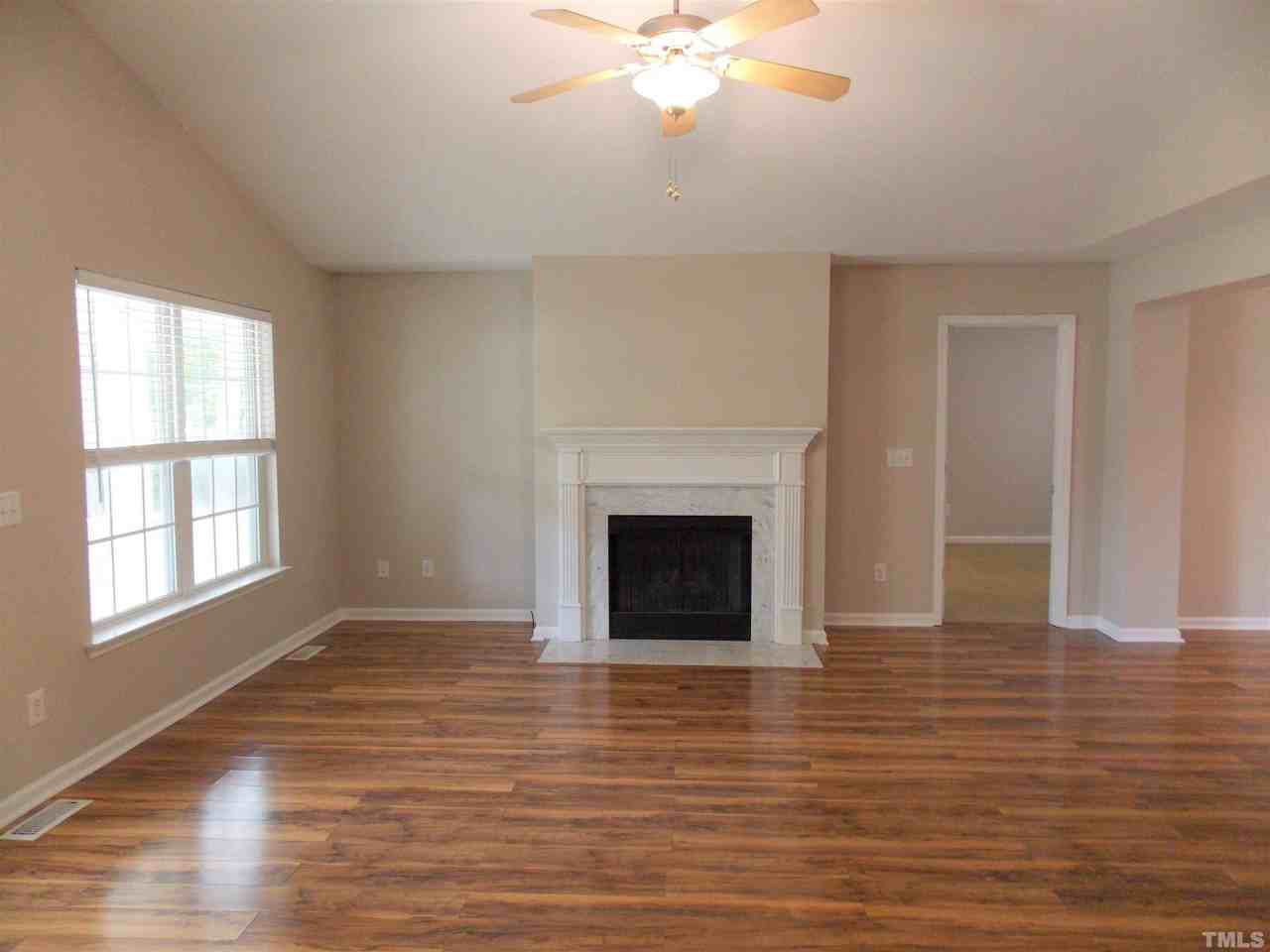 2506 Patton Ln - Photo 5 of 29