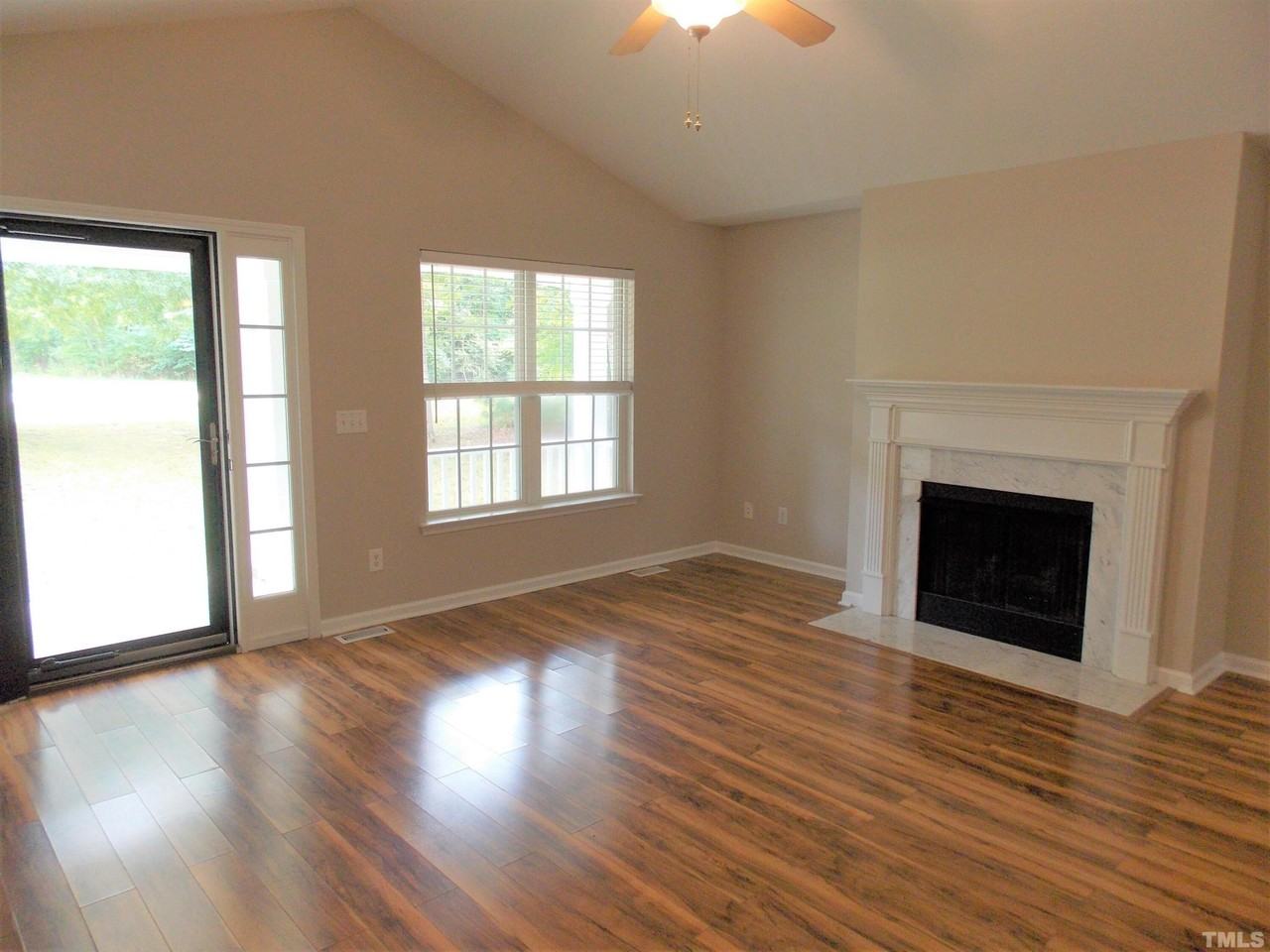 2506 Patton Ln - Photo 6 of 29