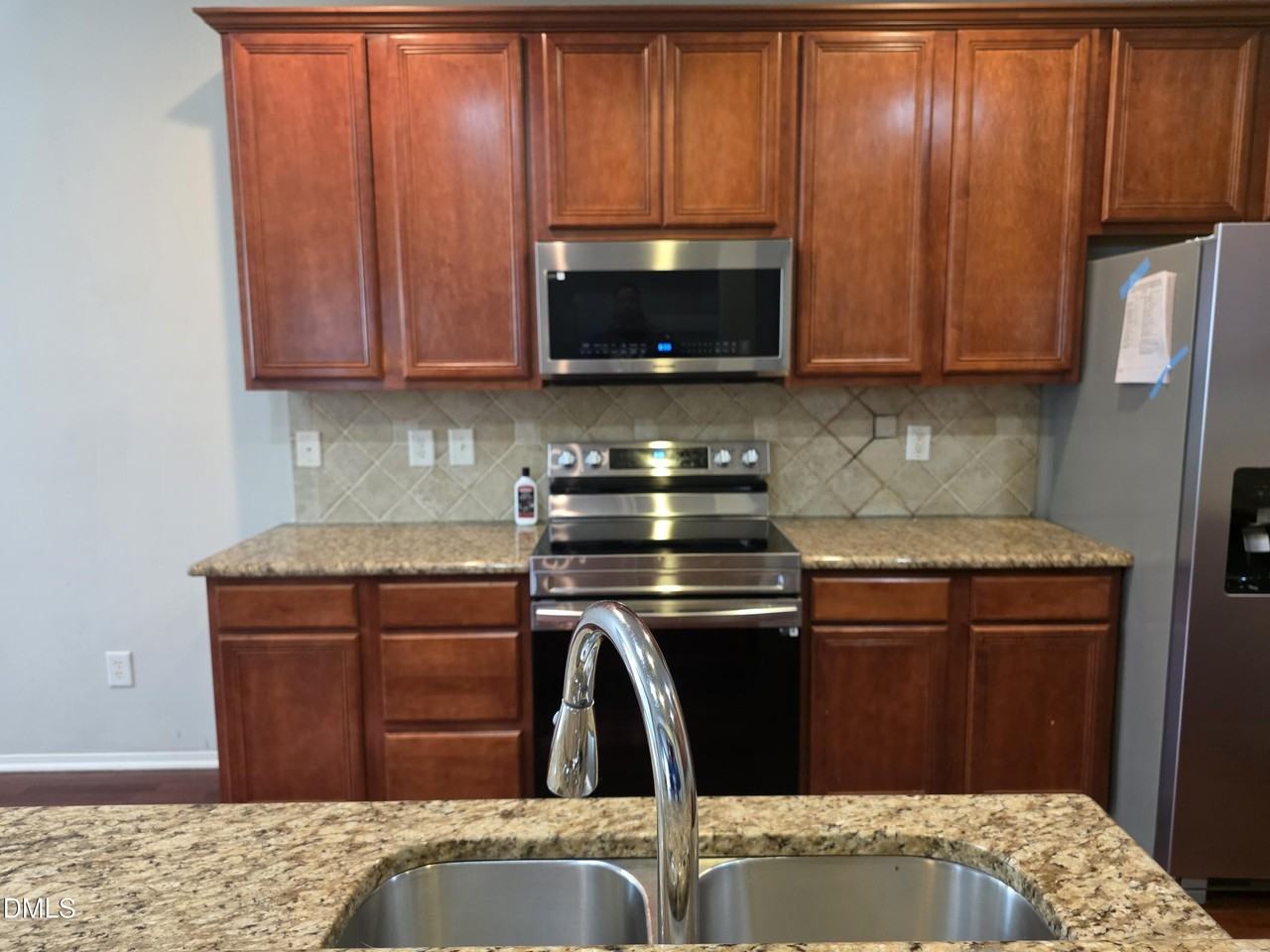 8208 Stone Cellar Dr - Photo 3 of 25