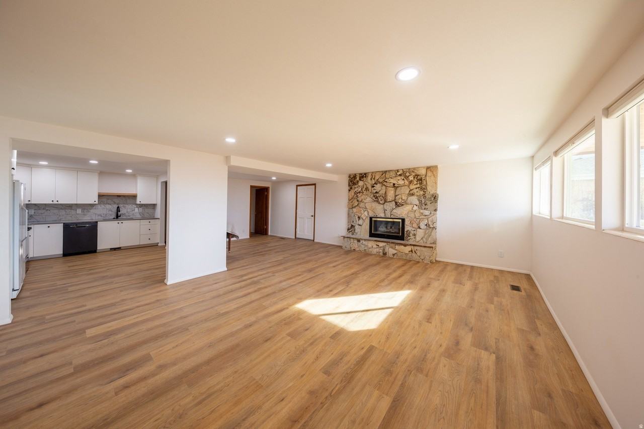 3014 Comanche Ln #2 - Photo 2 of 10