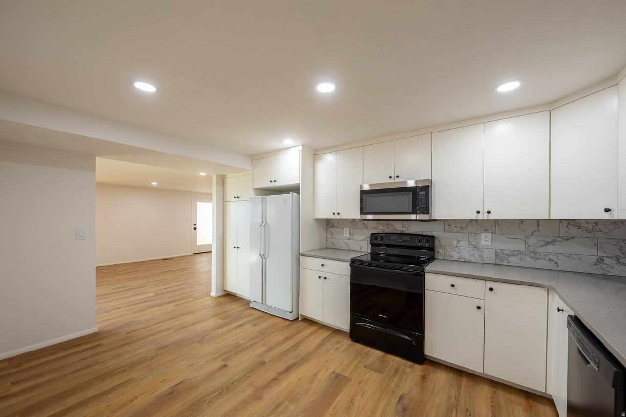 3014 Comanche Ln #2 - Photo 6 of 10