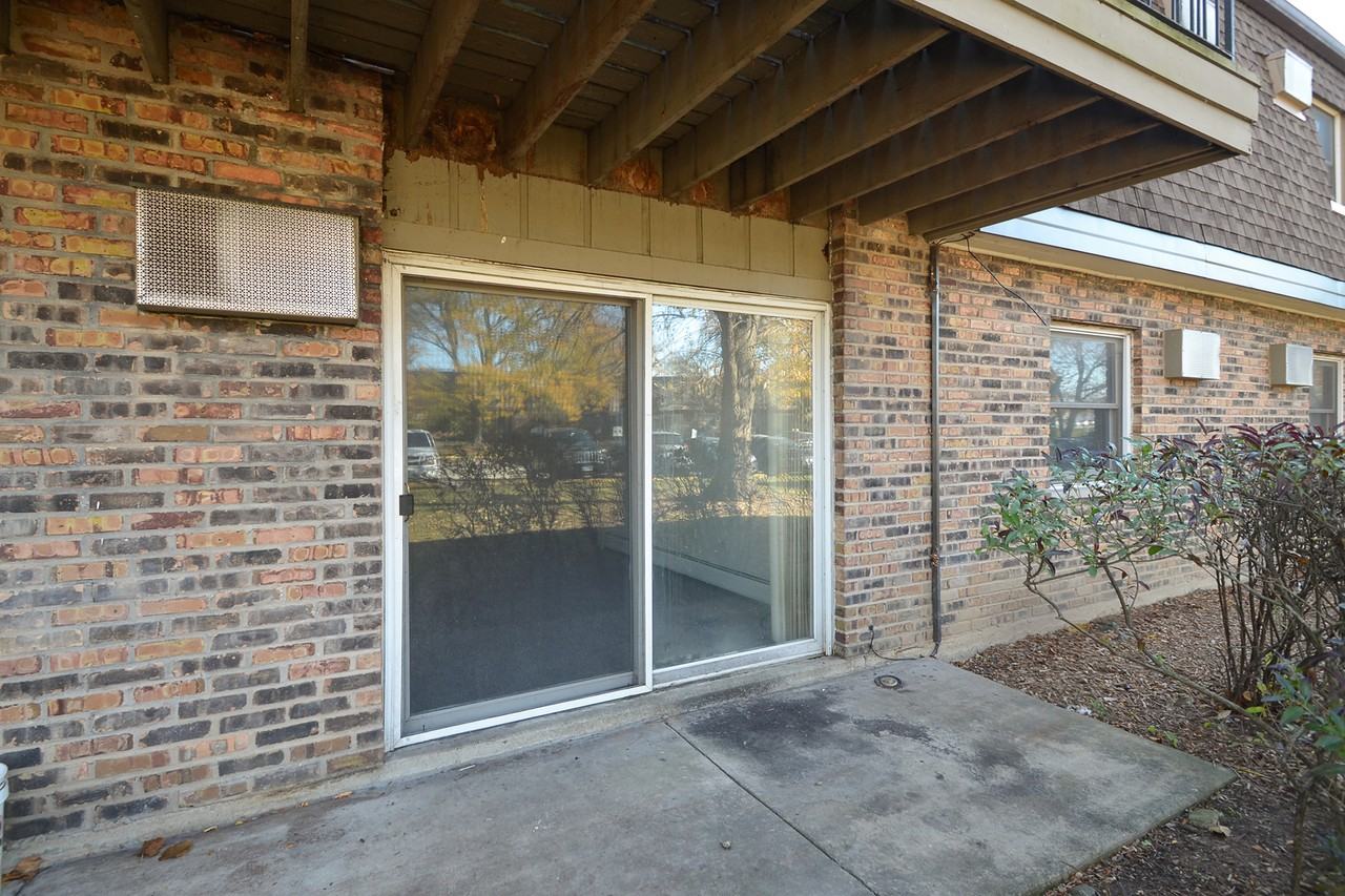 869 Trace Dr ##104 - Photo 3 of 7