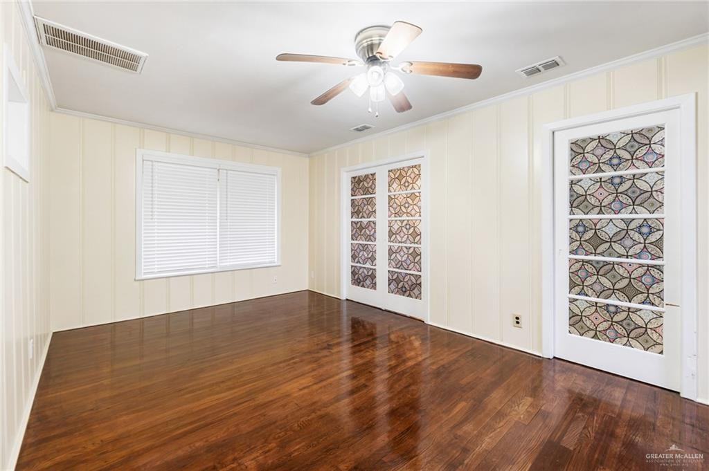 439 Quince Cir - Photo 4 of 15