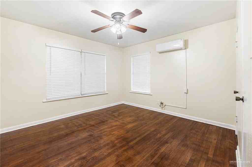 439 Quince Cir - Photo 7 of 15