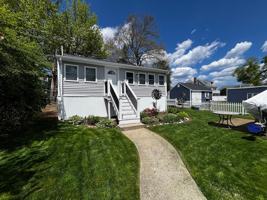 featured image of 13R West Ave