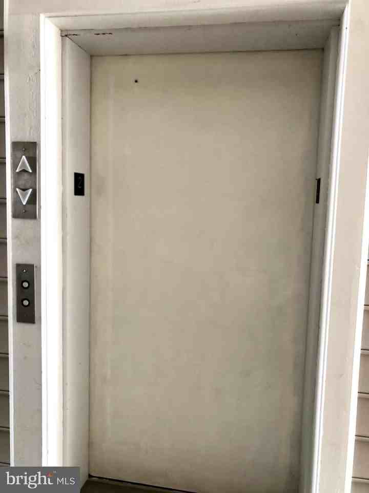 4302F Fullerton Ct - Photo 2 of 28
