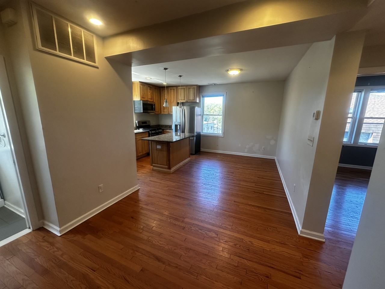 59 Cottage St - Photo 7 of 22