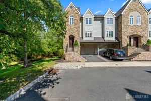 featured image of 7 Finch Ct