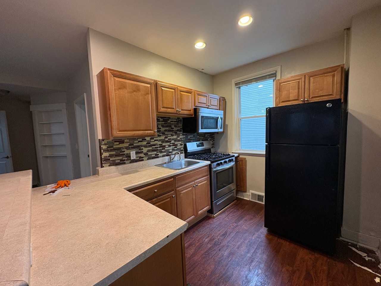 One and Two Bedroom Apartment Building - Photo 2 of 32