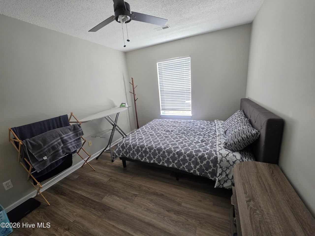2940 Mulberry Ln - Photo 7 of 14