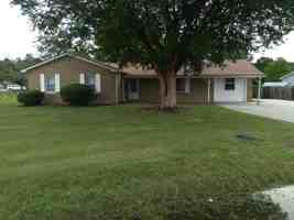 featured image of 411 Forest Hill Dr