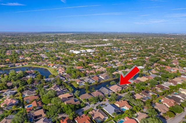 9901 Nw 48th Ct - Photo 4 of 24